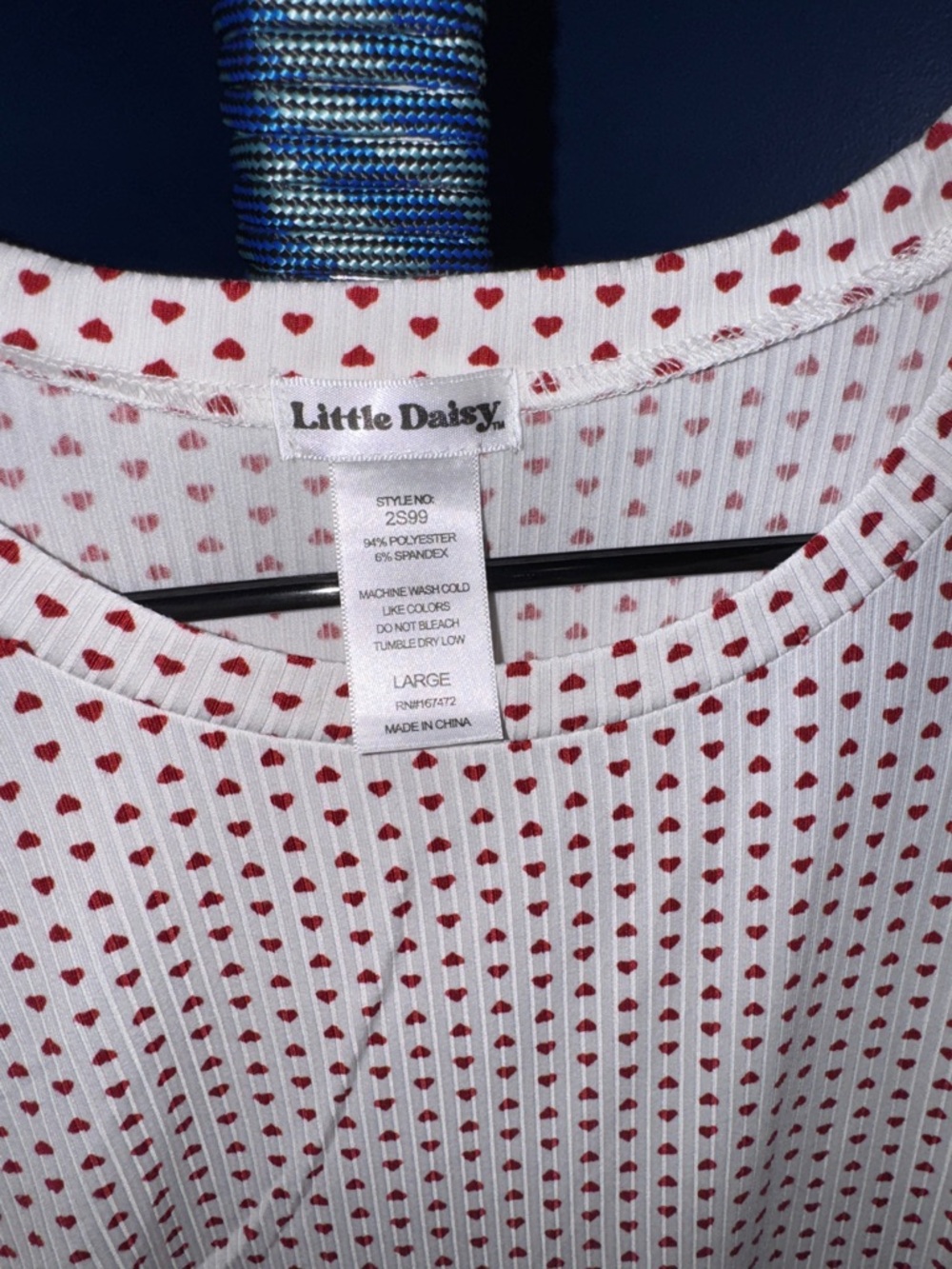 Red Heart Print Ribbed Cropped Tee Size Large NWT - Picture 5 of 11